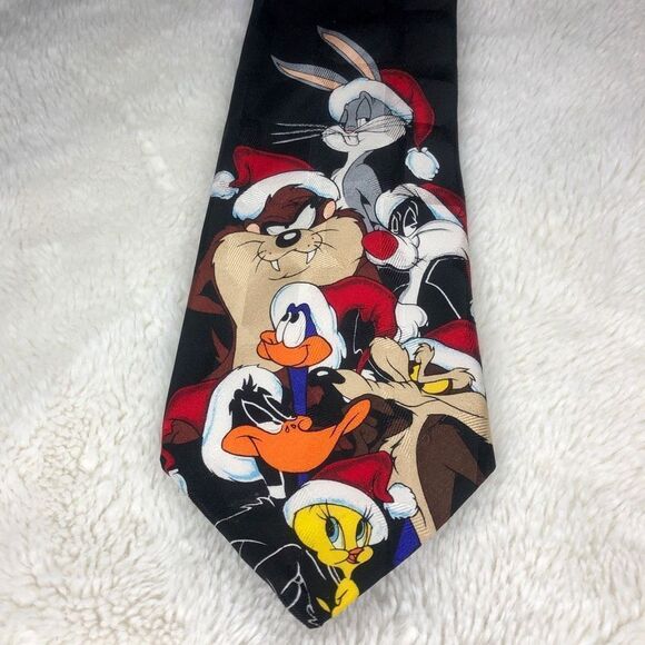 WARNER BROS LOONEY TUNES MANIA BLACK CHRISTMAS W CAST HOLIDAY NECKTIE - Picture 2 of 7
